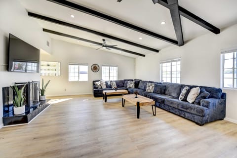 Private Pool & Spa: Stylish Palm Springs Home! House in Palm Springs