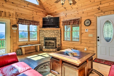 Bryson City Cabin Rental w/ Views & Hot Tub House in Swain County