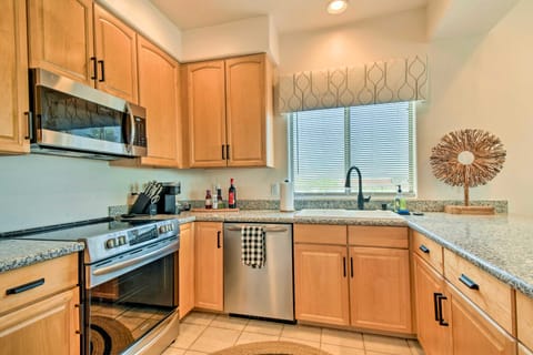 Pool Access: Mountain-View Condo in Fountain Hills Apartment in Fountain Hills