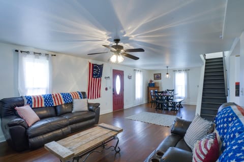 Spacious Missouri Vacation Rental w/ Fire Pit! House in Ozark Mountains