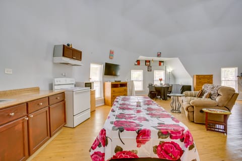 Remote Angie Vacation Rental Near Pearl River! Apartment in Mississippi