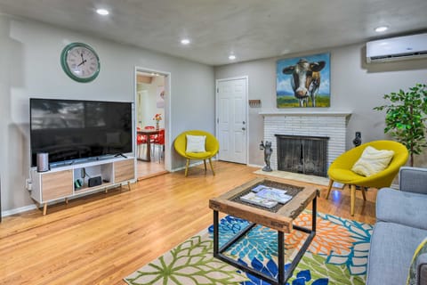 San Gabriel Valley Hideaway! Family Home w/ Patio House in El Monte