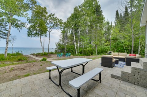 Cheboygan Getaway w/ Fire Pit & Lake Access! House in Michigan