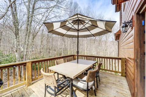 Deck + Scenic Views: Beech Mtn Group Getaway House in Beech Mountain