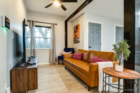 Modern Indianapolis Home < 2 Mi to Downtown! House in Indianapolis