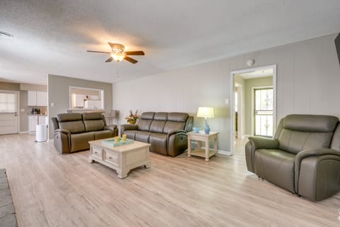 Memphis Vacation Rental - Walk to Graceland! House in Memphis