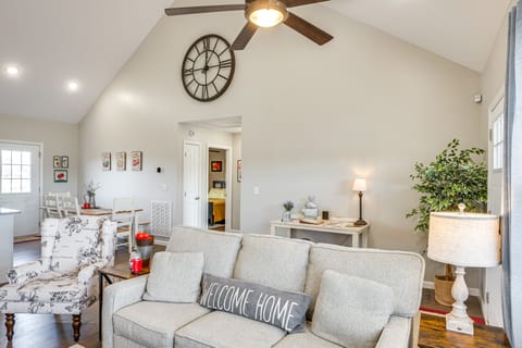 Near State Parks & Dtwn: Quaint Sparta Home! House in Tennessee