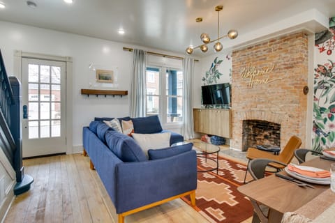 Indiana Vacation Rental: Walk to Madison Main St! House in Indiana