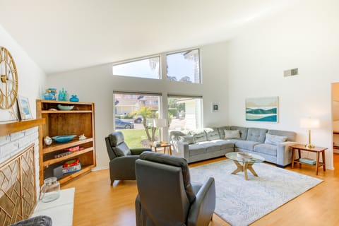 Lakefront Grover Beach Home ~ Walk to Ocean! House in Grover Beach