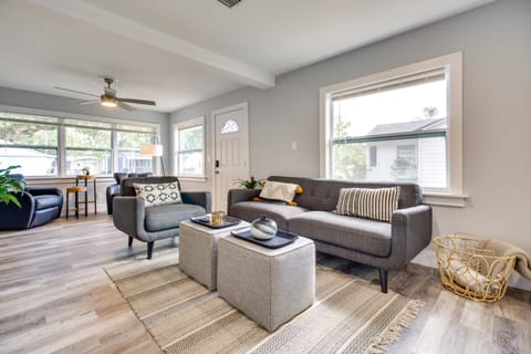 Dtwn Winter Garden Home: 12 Mi to Disney! Cottage in Winter Garden