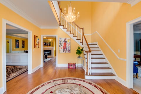 Douglasville Lake Home w/ Private Pool + Gazebo! House in Douglasville