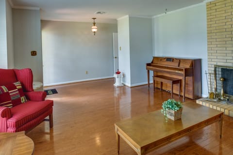 Spacious Downtown Montgomery Home w/ Yard, Patio! House in Montgomery