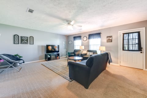 2 Mi to Douglas Lake, Boat Ramp: White Pine Home! House in Douglas Lake