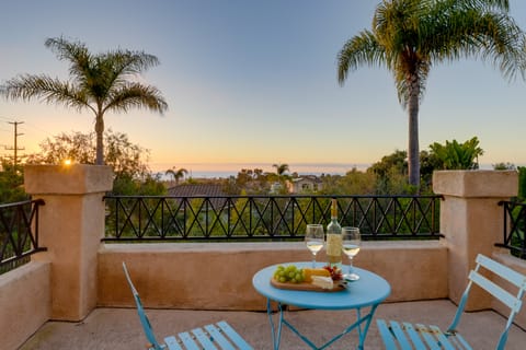 1 Mi to the Beach! Ocean-View Encinitas Home House in Encinitas