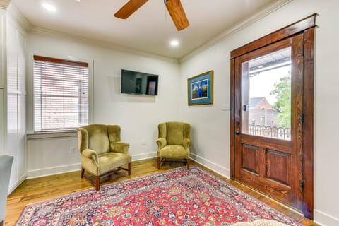 Charming Louisiana Getaway w/ Furnished Balcony! Apartment in False River