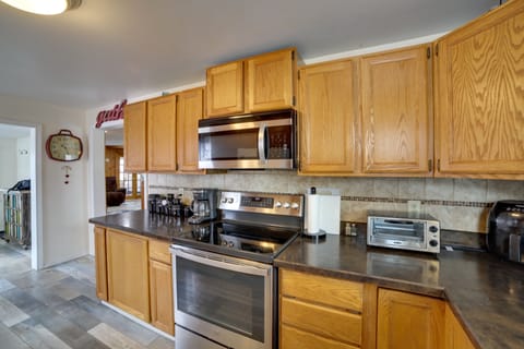 Inviting Missouri River Vacation Rental: 2 Mi Away House in Great Falls