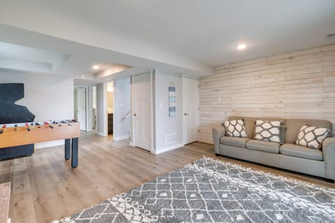 Hot Tub + Games! Lakefront Traverse City Retreat House in Bass Lake