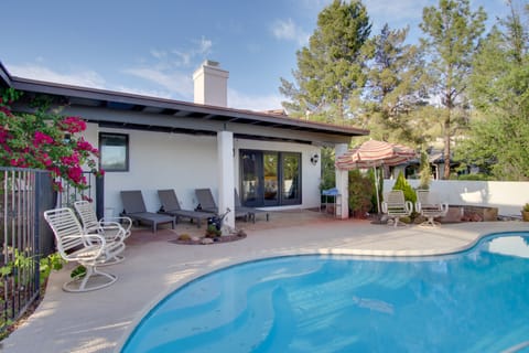 Luxe Catalina Foothills Hideaway w/ Private Pool House in Catalina Foothills