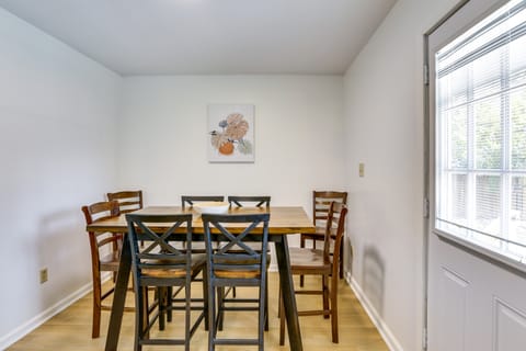 Bright Tallahassee Vacation Rental Near FSU & FAMU House in Tallahassee