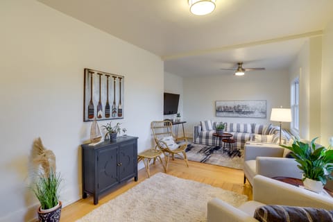 Indiana Vacation Rental - Walk to Syracuse Lake! House in Indiana