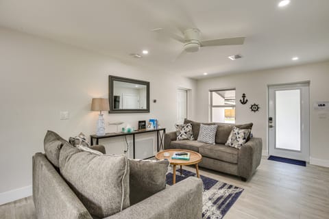 Fort Lauderdale Vacation Rental ~ 8 Mi to Beaches! House in Fort Lauderdale