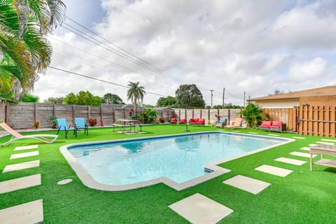 Private Pool & Patio: Fort Lauderdale Home! Apartment in Fort Lauderdale