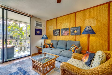 Kailua-Kona Vacation Rental - Walk to the Beach! Apartment in Holualoa