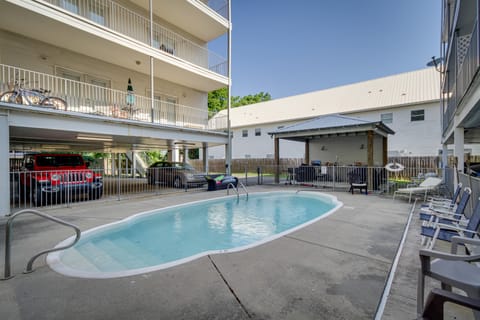 Pet-Friendly Vacation Rental in Biloxi Near Beach! Apartment in Biloxi