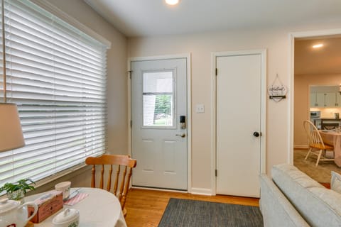 Pet-Friendly Berryville Home: Walk to Main Street! House in Berryville