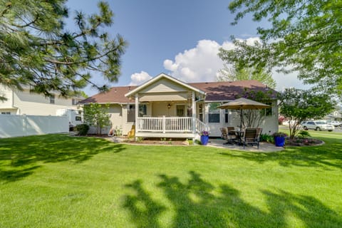 Coeur d'Alene Vacation Rental ~ 4 Mi to the Lake! House in Coeur dAlene