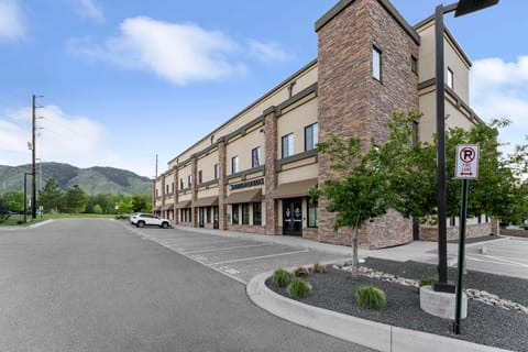 1 Mi to Dtwn: Cozy Retreat in Golden, CO! Apartment in Golden