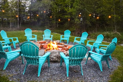 Vermont Vacation Rental: Hot Tub, Near Ski Resorts House in Mount Holly