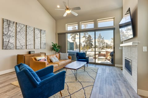 Fraser Vacation Rental - Shuttle to Winter Park! Apartment in Fraser