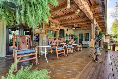 Flag Hole Riverfront Cabin Near Local Attractions! House in Arkansas