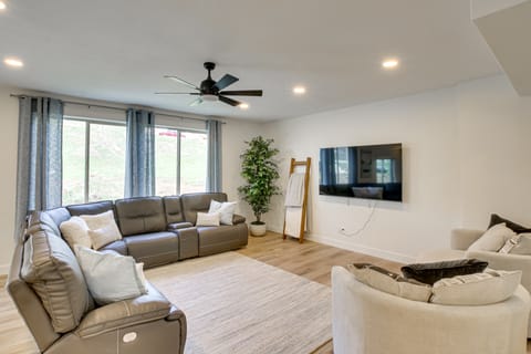 Garden City Vacation Rental: Walk to Bear Lake House in Garden City