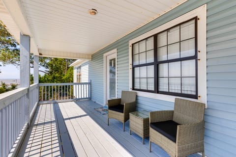 Waterfront Alabama Vacation Rental w/ Deck House in Mississippi