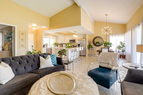 2 Mi to Indian Wells: Palm Desert Home w/ Fire Pit House in Indian Wells