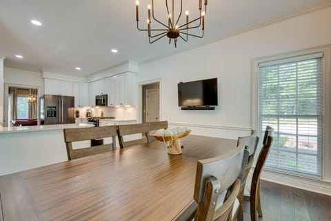 Newnan Vacation Rental w/ Pool & Pickleball Court! House in Georgia