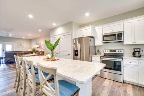 Chic Spring City Townhome on Watts Bar Lake! Apartment in Spring City