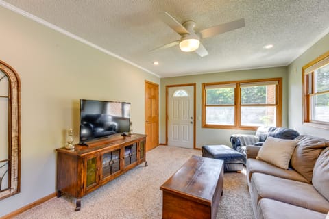 Dog-Friendly Watertown Vacation Rental w/ Deck House in Minnesota