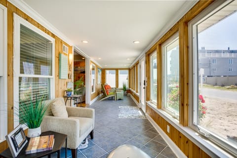 Dewey Beach Cottage Near Ocean - Walk to Beach! Cottage in Dewey Beach