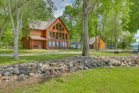 Lake Champlain Vacation Rental with Boat Dock! House in Georgia