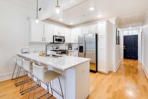 Fayetteville Vacation Rental Near UA Campus Apartment in Fayetteville