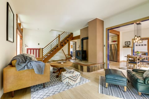 Stunning Custom Marble Home w/ Mountain Views Cottage in Marble