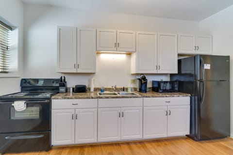 Marlinton Vacation Rental on Riverfront Trail! Apartment in Shenandoah Valley