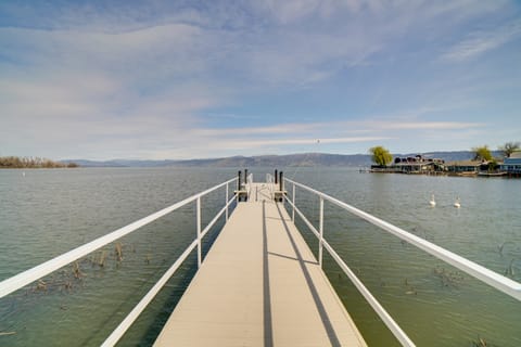 Waterfront Lakeport Rental Home w/ Private Dock! House in Clear Lake