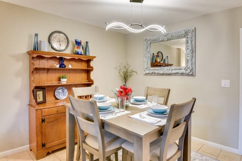 1st-Floor Condo in New Smyrna Beach w/ Pool Access Apartment in Edgewater