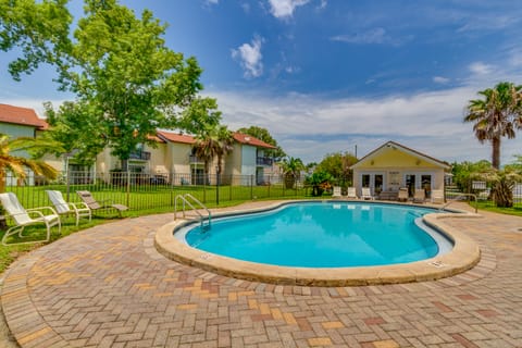 10 Mi to Navarre Beach! Waterfront Rental w/ Pool Apartment in Alabama