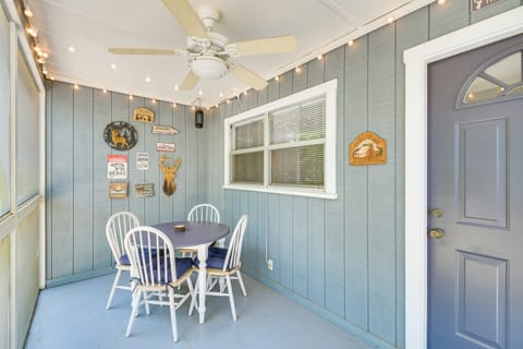 Pet-Friendly Fort McCoy Cabin w/ Fire Pit! House in Florida