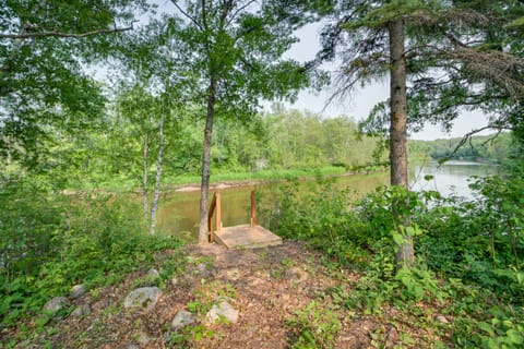 Riverfront Palisade Home in Savanna State Forest! House in Minnesota